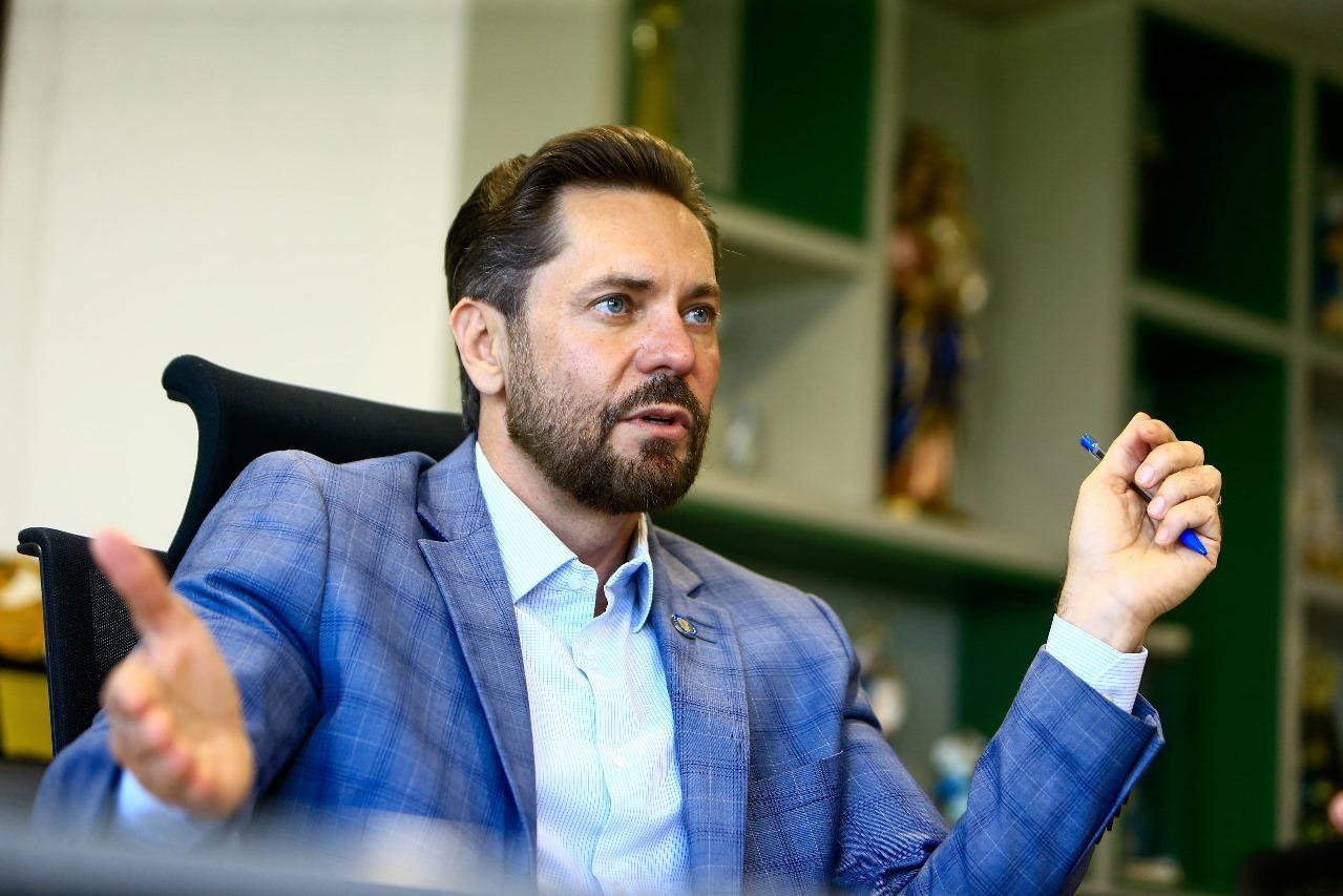 Por que Bruno Peixoto pode ser o nome ideal para vice de Daniel Vilela