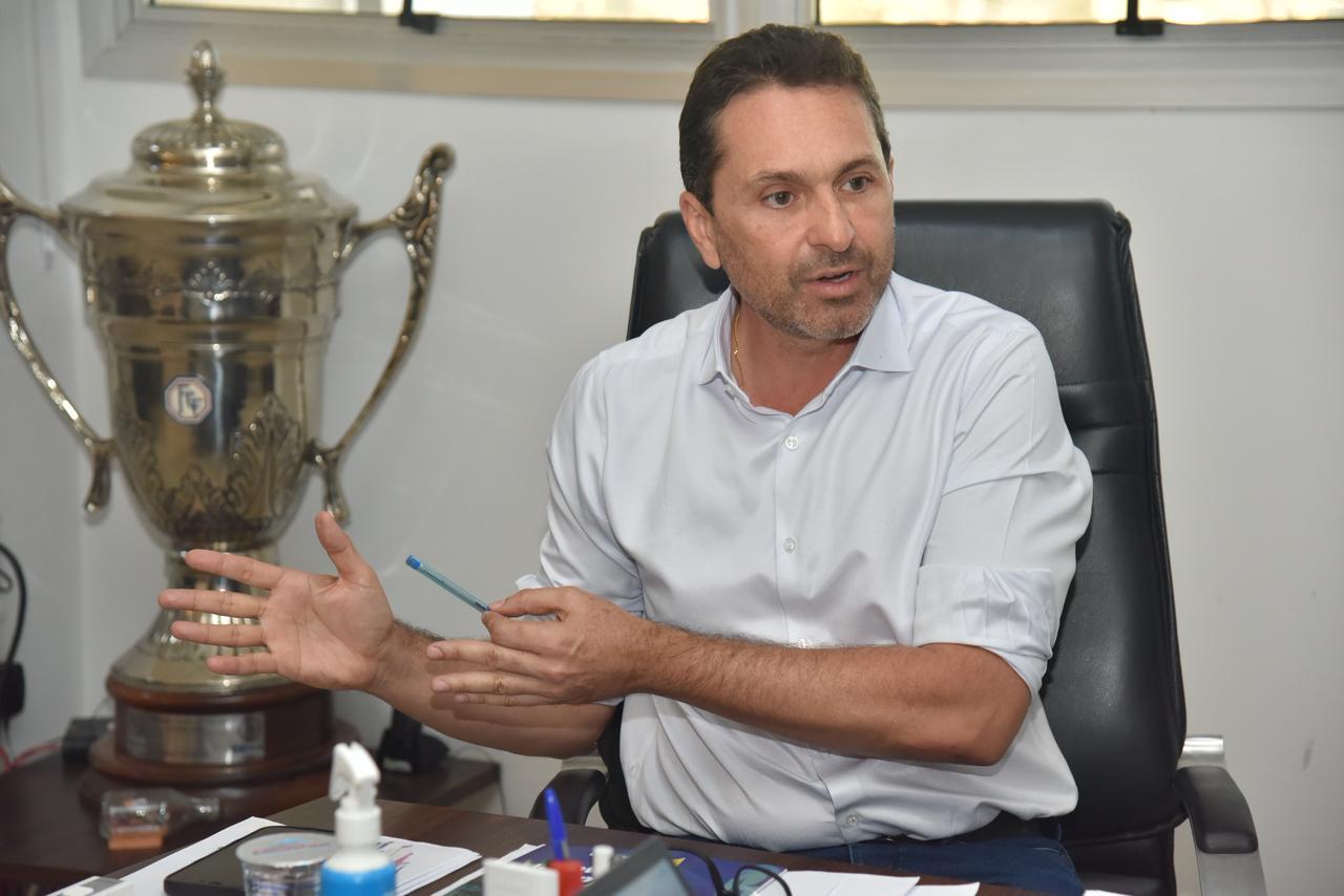Prefeito Vilela concede reajuste anual dos servidores municipais de Aparecida