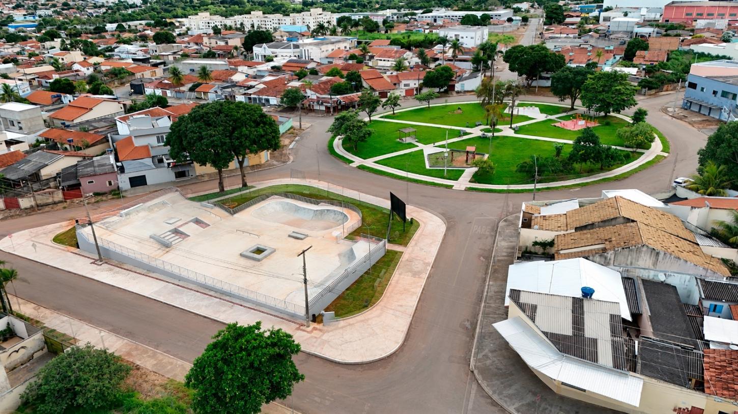 Prefeito Vilela e vice João Campos entregam nova praça e pista de skate nesta quarta, 20 
