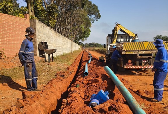 Saneago implanta 8 mil metros de redes de água no Setor Santa Luzia, em Trindade