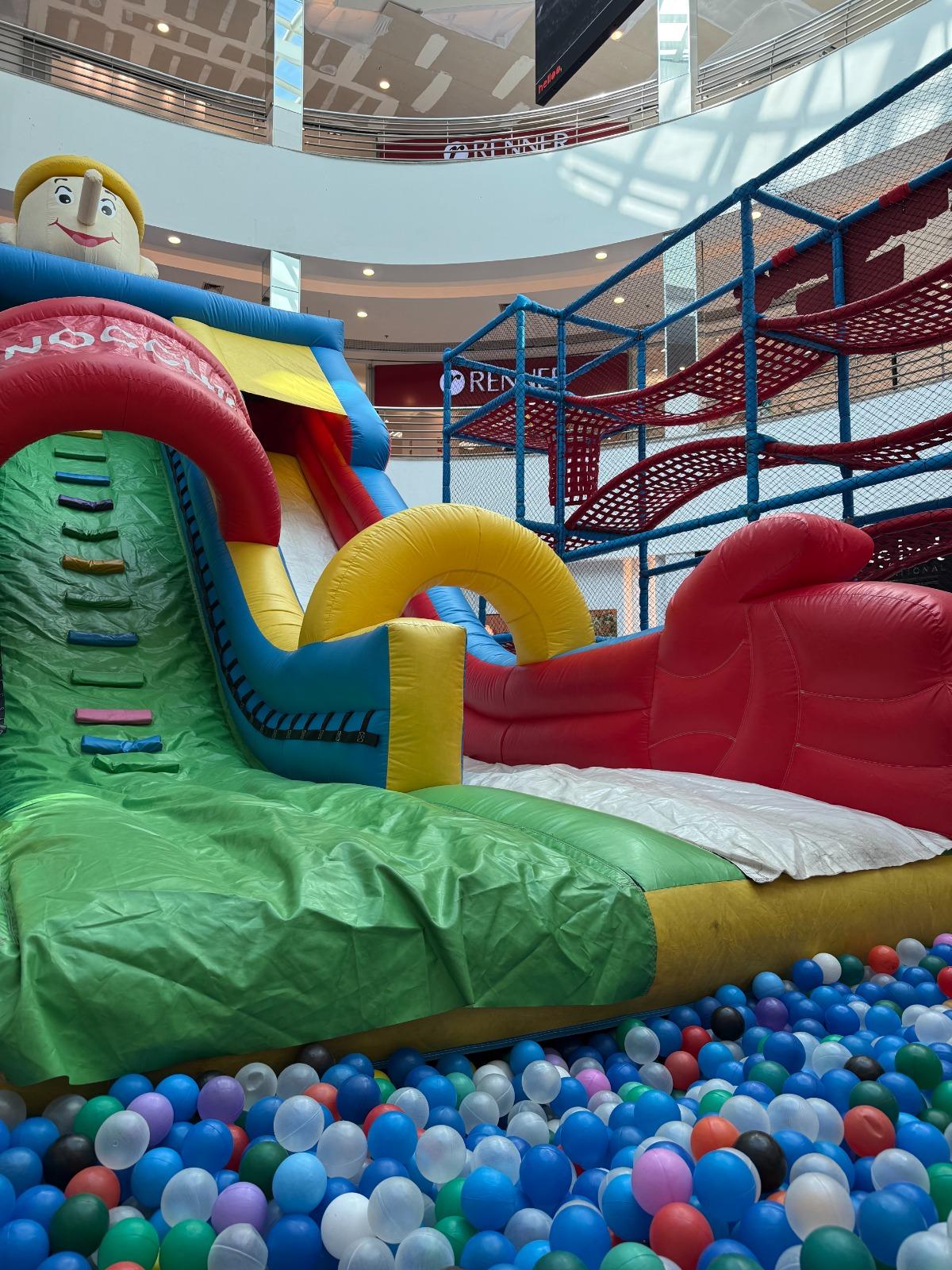 Pinocchio and Friends volta ao Goiânia Shopping com nova estrutura e atrações inéditas
