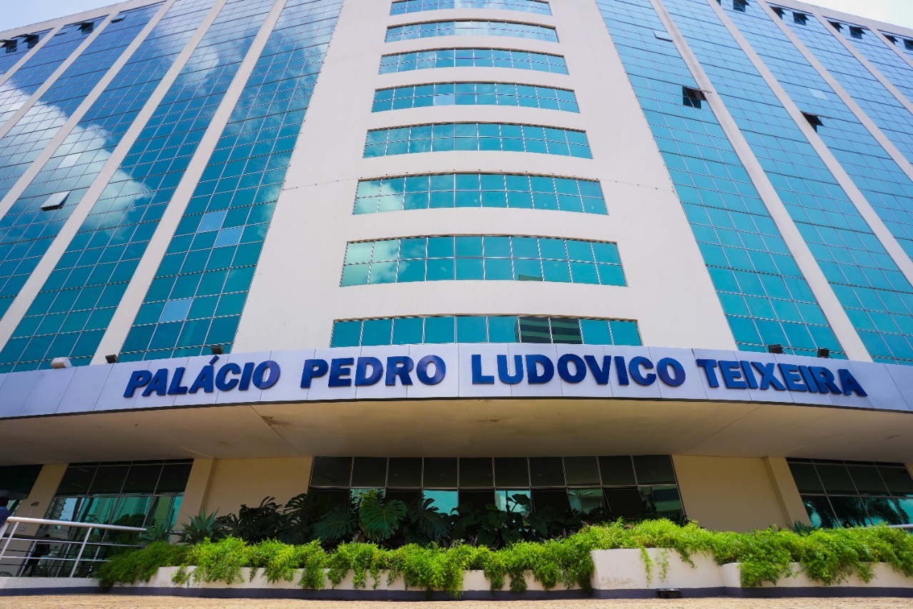 Salário dos servidores de Goiás será pago na segunda-feira