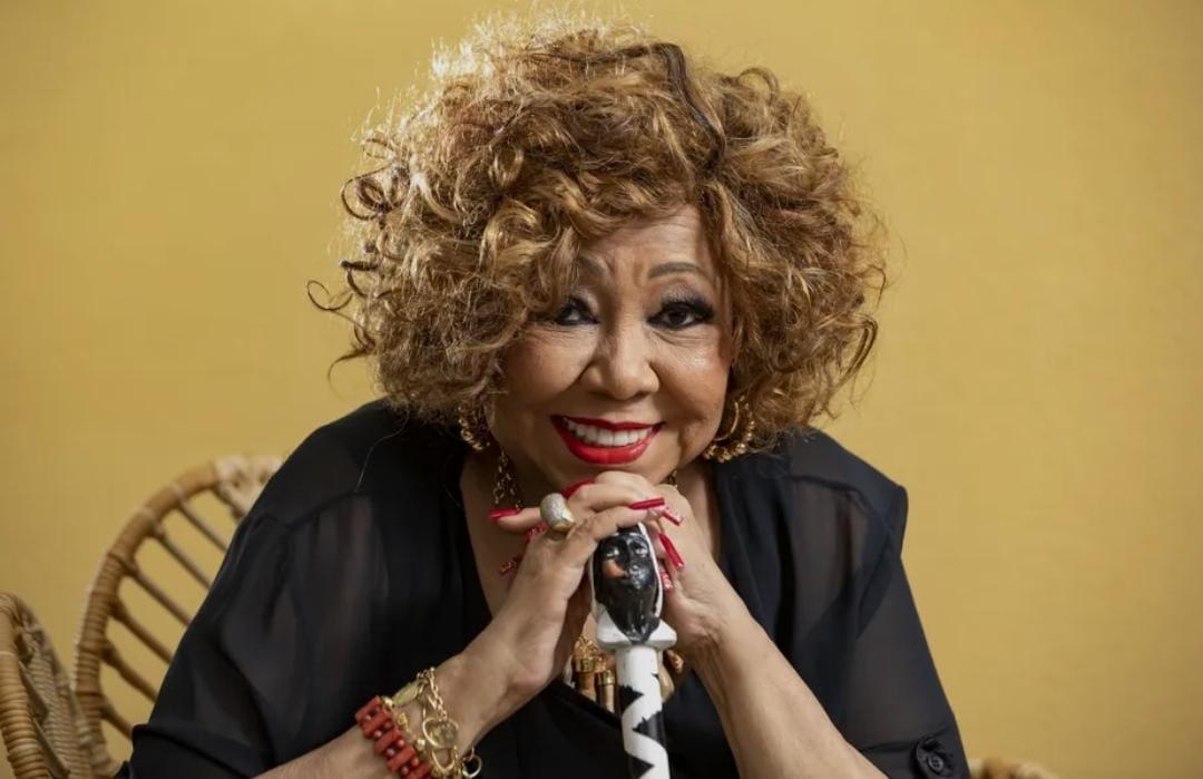 Alcione, a rainha do samba, chega a Goiânia para mega show no Arena Multiplace