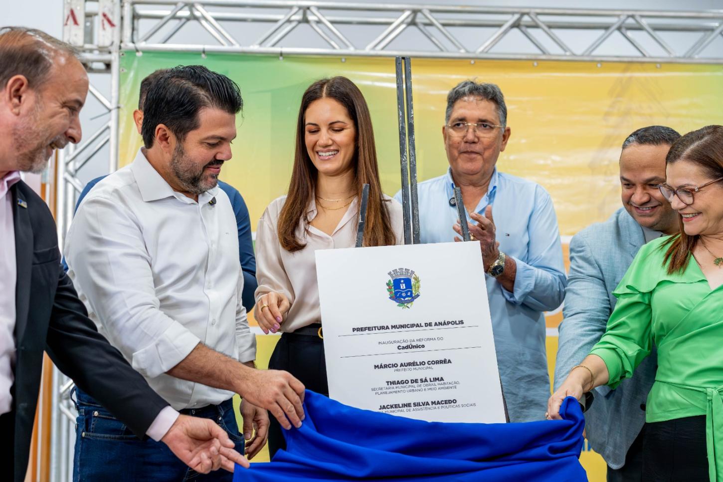 Em Anápolis, Márcio Corrêa inaugura nova sede do Cadúnico com melhor estrutura para realizar média de 200 atendimentos por dia