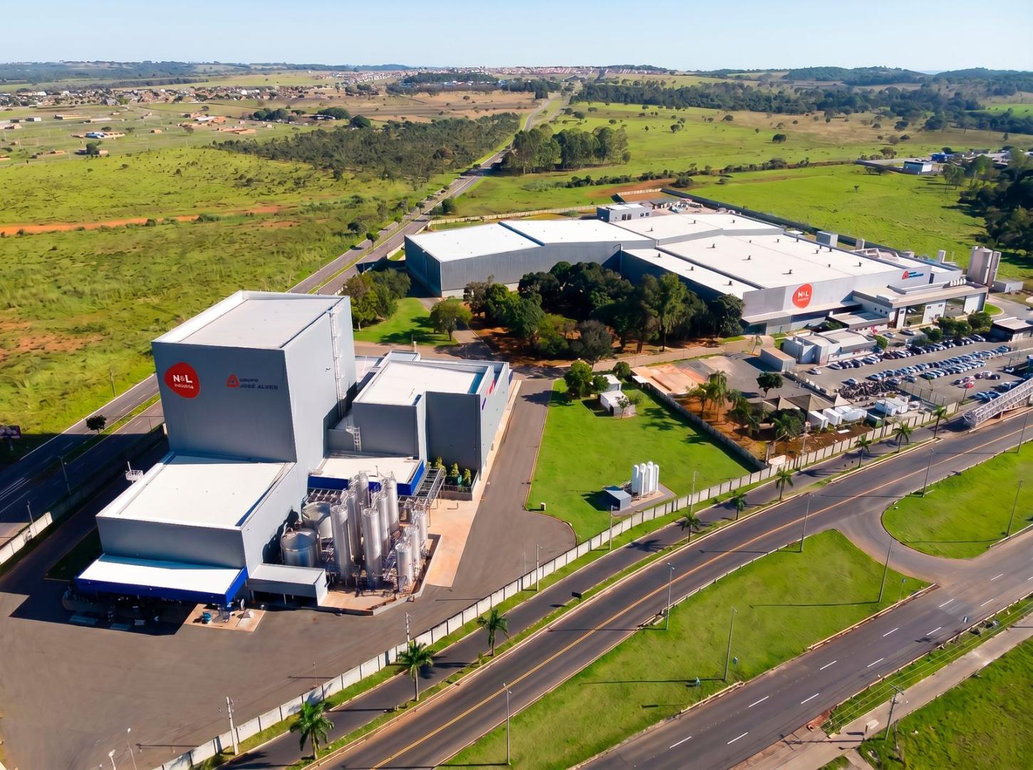 Nova fábrica de detergente em pó em Goiás recebe investimento superior a R$ 150 milhões