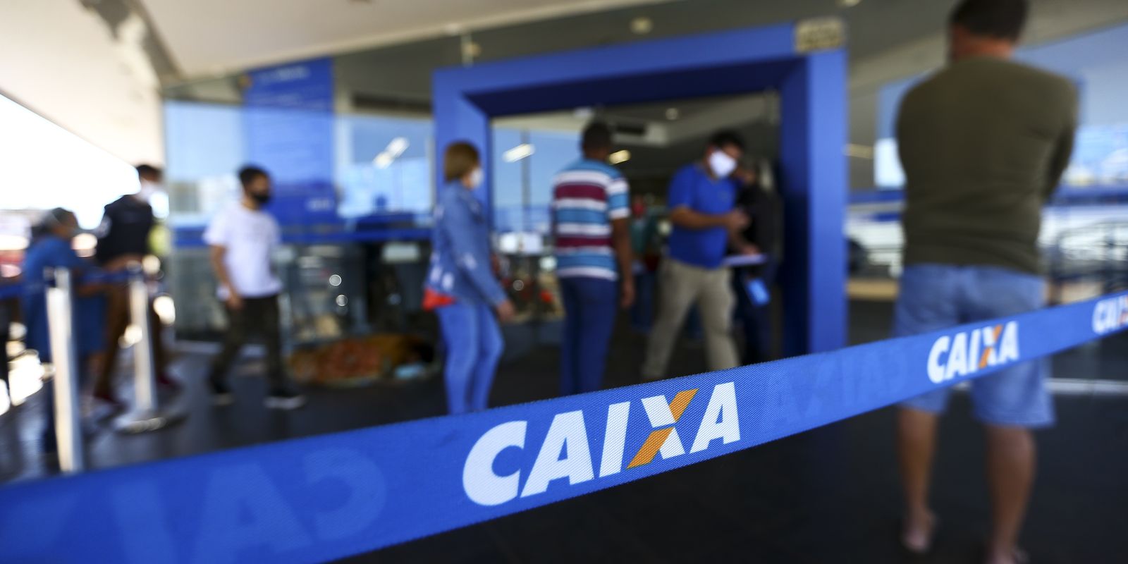 Caixa libera pagamento do Bolsa Família para beneficiários com NIS final 8