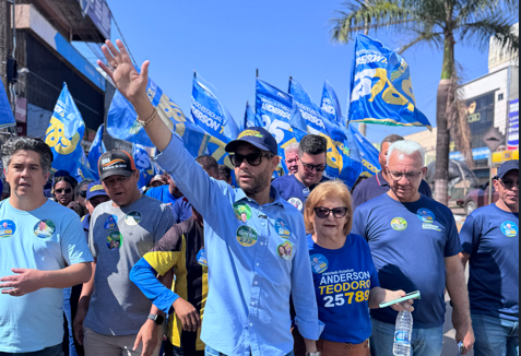 Anderson Teodoro amplia votação em 54% e conquista a reeleição em Goiás