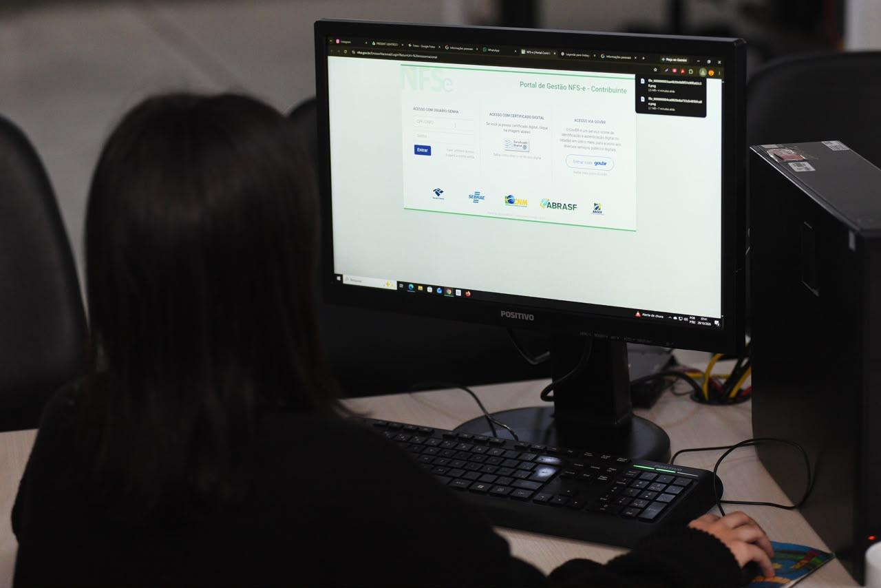 Aparecida de Goiânia adota emissão exclusiva de NFS-e pelo Portal Nacional a partir de novembro