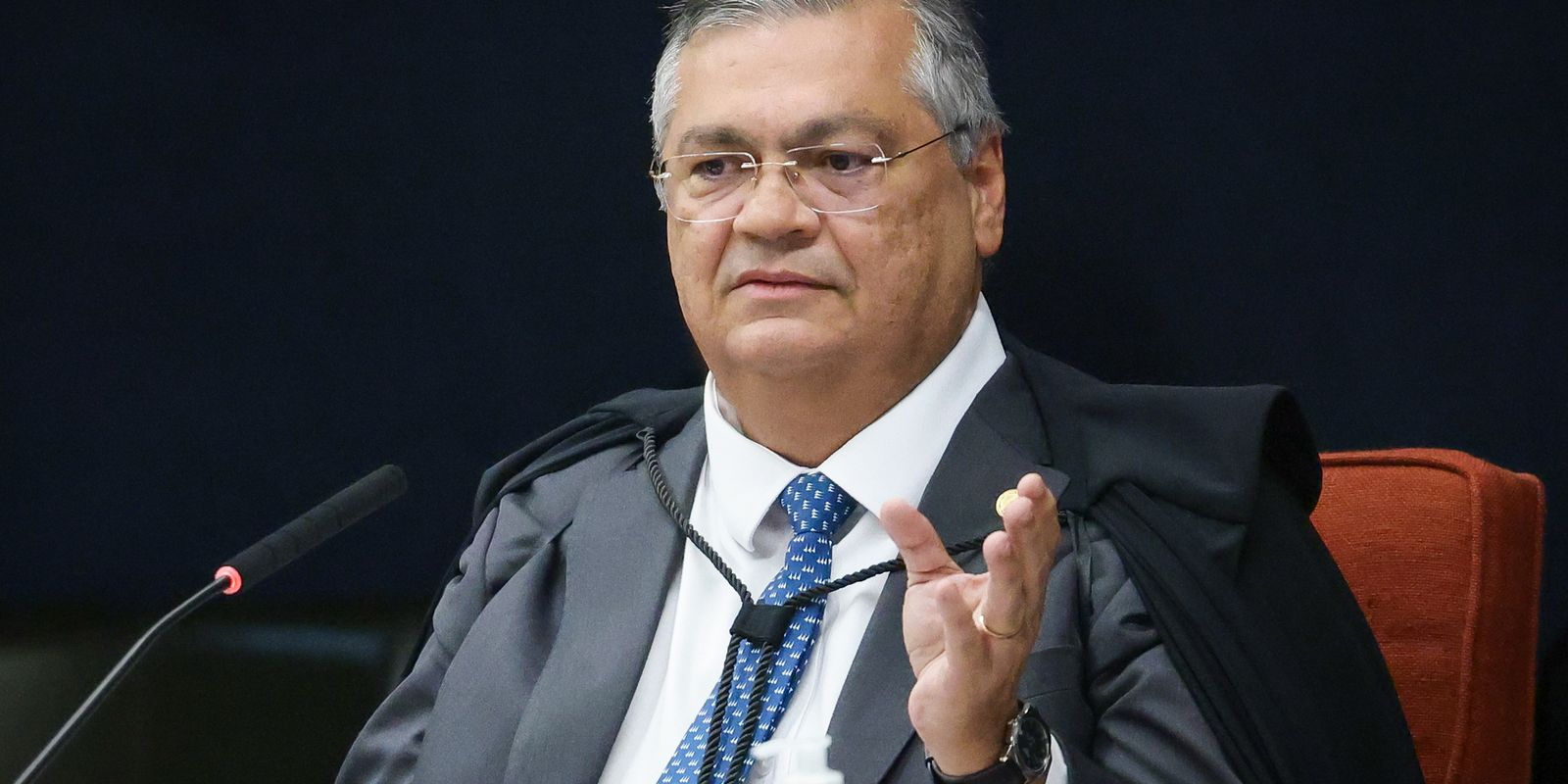 Flávio Dino encerra ação de Antonio Tabet sobre liberdade de expressão no STF