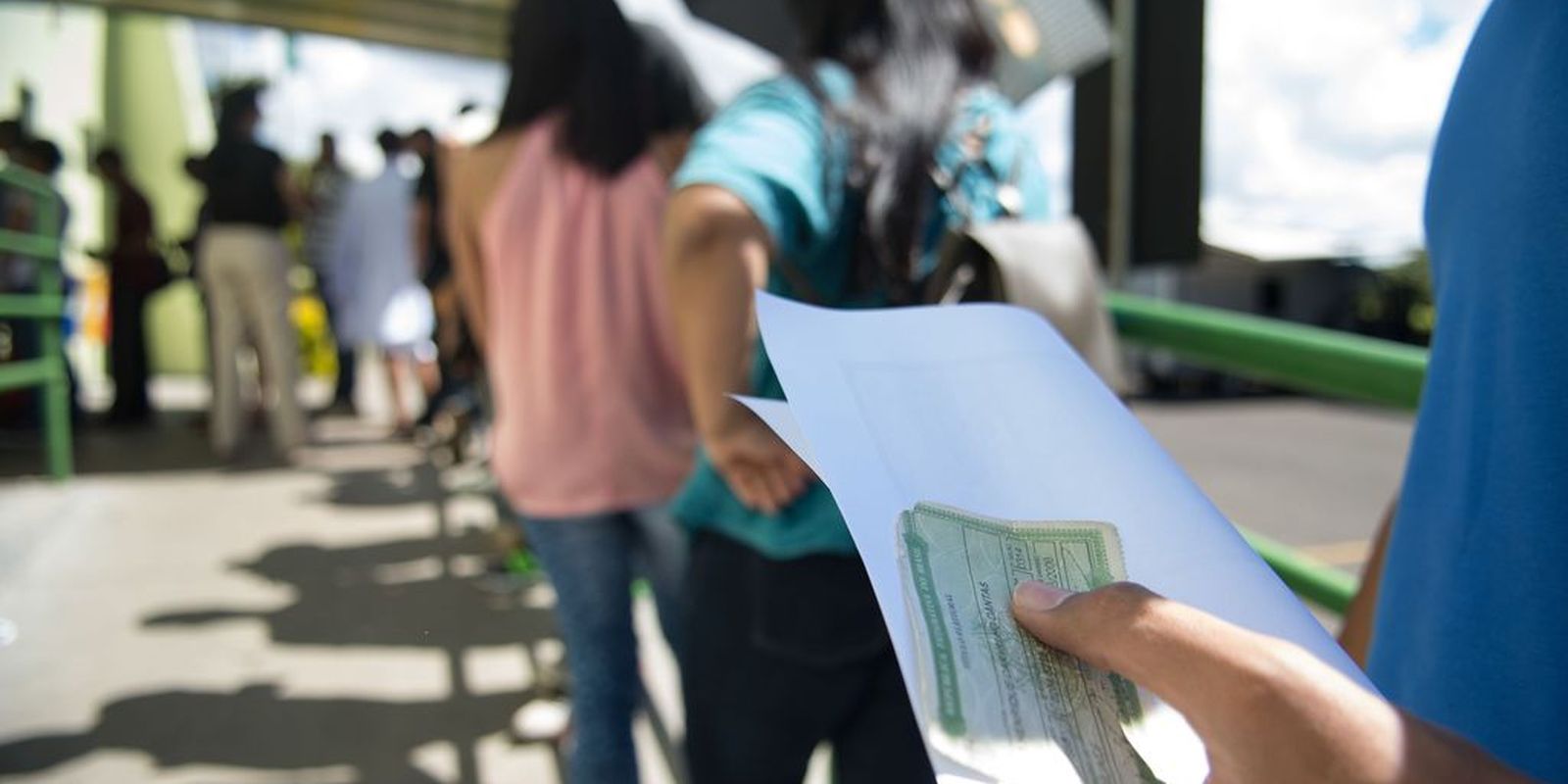 Eleições: confira as regras de votação sobre uso de camisetas e adesivos