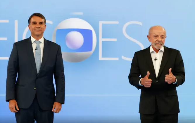 Flávio Bolsonaro teve mais falas falsas que Lula no debate da Globo, aponta checagem