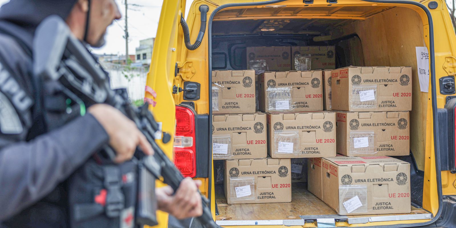 Justiça Eleitoral acelera a preparação final das urnas eletrônicas