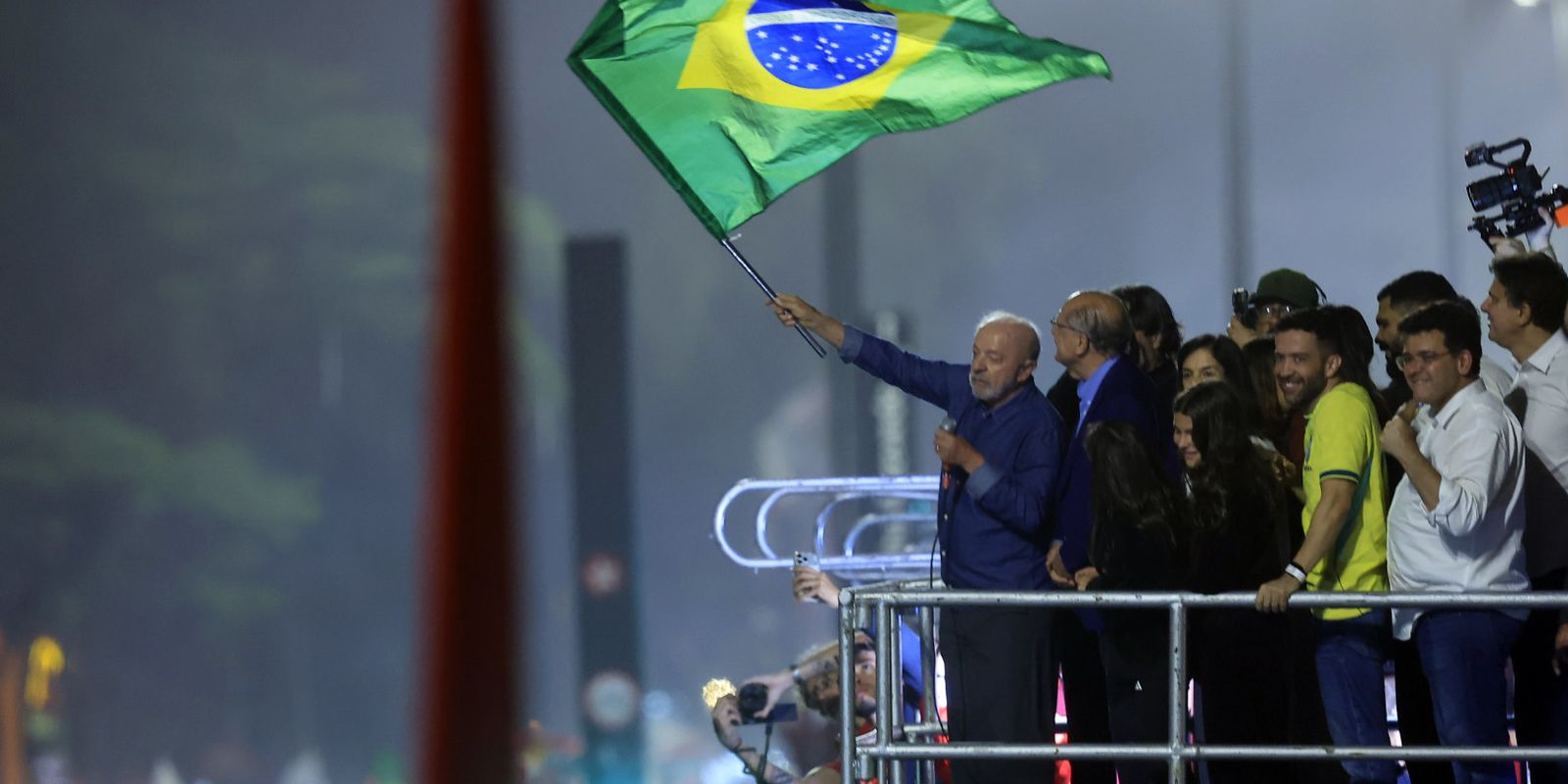 Líderes internacionais parabenizam Lula após vitória no segundo turno