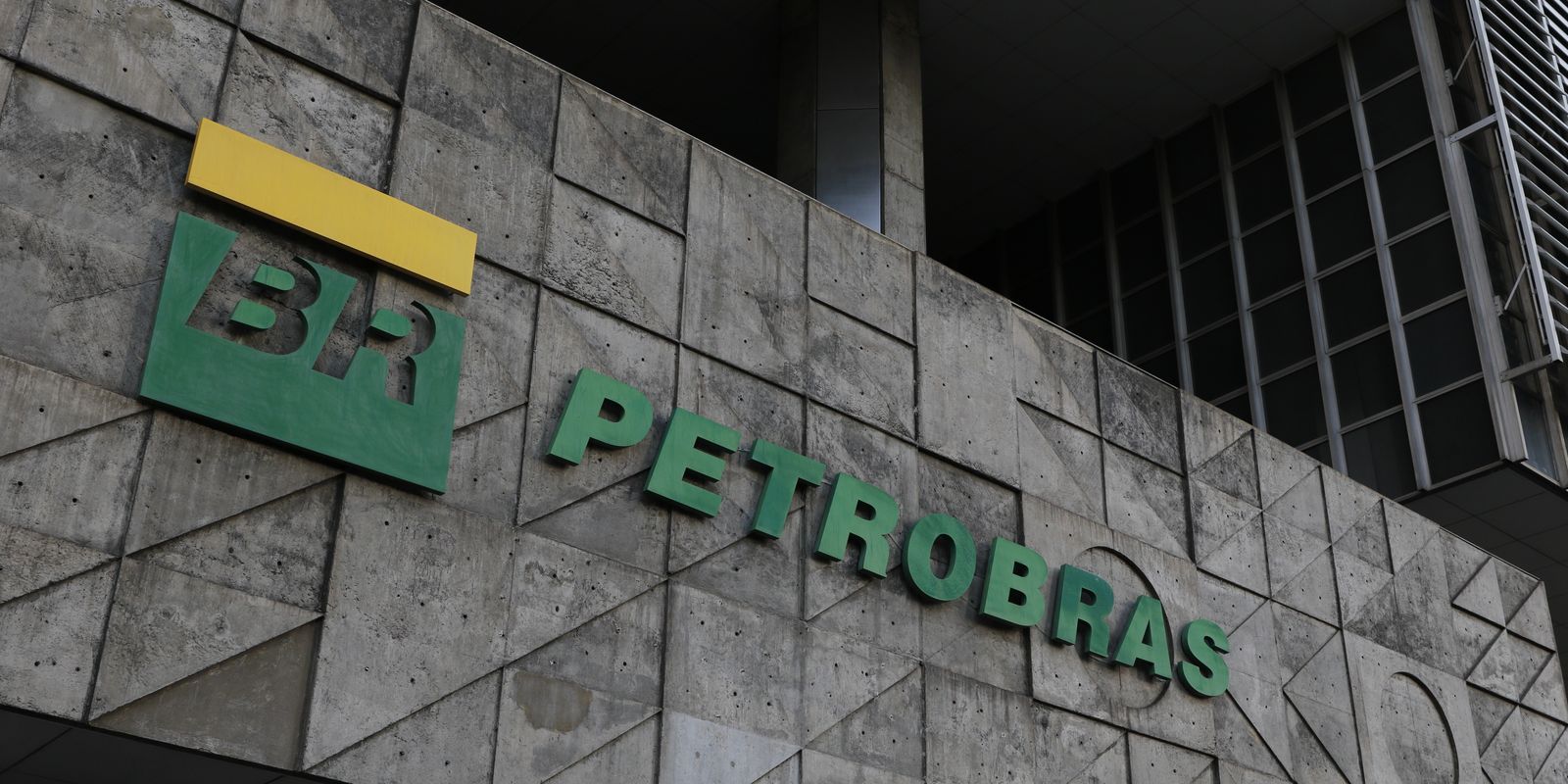 Novo recorde no valor de mercado da Petrobras é impulsionado por descoberta