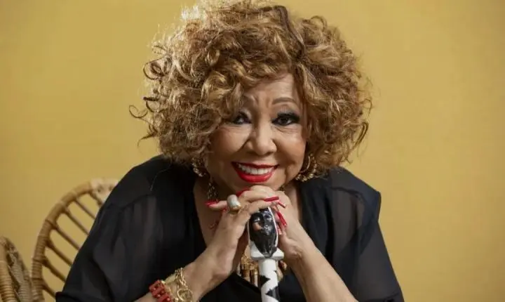 Alcione, a rainha do samba, chega a Goiânia para mega show no Arena Multiplace