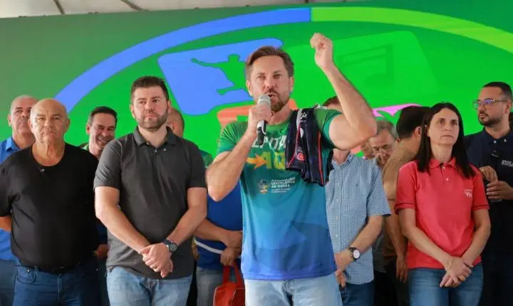 Alego realiza 46ª edição do programa Deputados Aqui em São Luís de Montes Belos, Israelândia e Moiporá