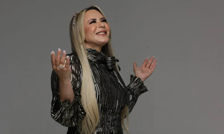 Bispa Virgínia Arruda celebra 11 anos do ministério “A Palavra do Dia” com culto especial em Goiânia