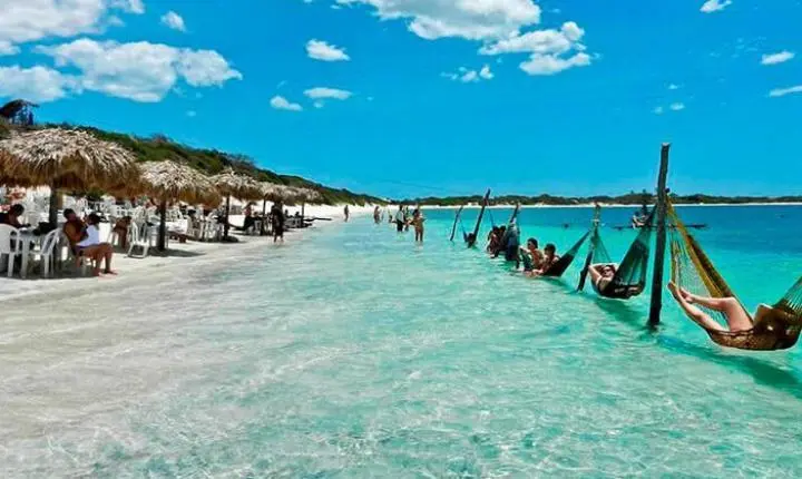 Boomerang Tur orienta turistas a planejarem agora as viagens de Réveillon e férias de janeiro