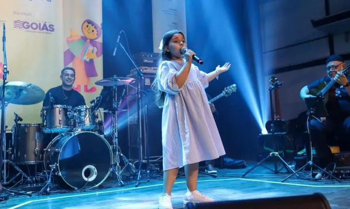 Canto da Primavera Kids reúne 60 jovens talentos em Pirenópolis