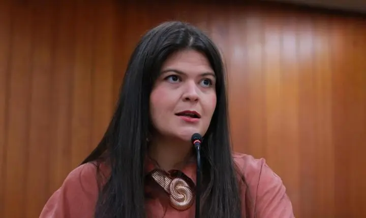 CNJ suspende decisão do TRE-GO que determinou perda do mandato de Aava Santiago