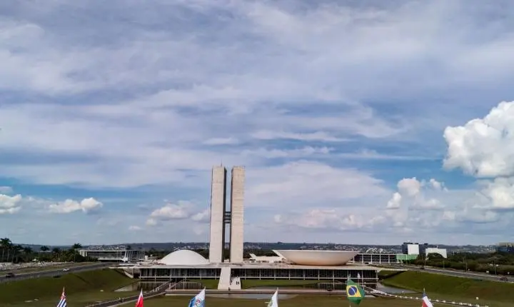Congresso volta do recesso sem previsão de plenário nesta semana