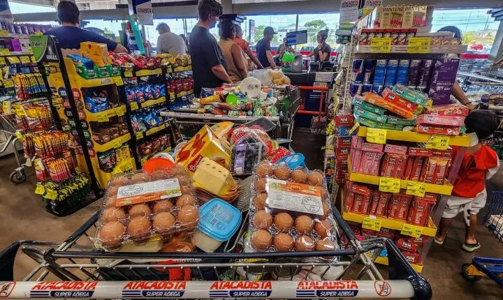 Consumo de alimentos no Brasil sobe após veto às apostas online