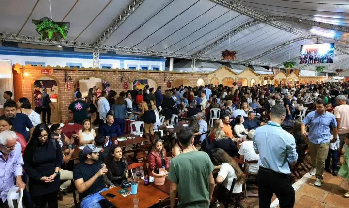Daniel Vilela destaca importância cultural e econômica do Festival Italiano para Nova Veneza e Goiás