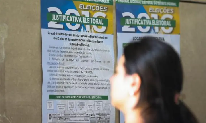 Eleições 2026: saiba como funcionam o voto em trânsito e a justificativa eleitoral