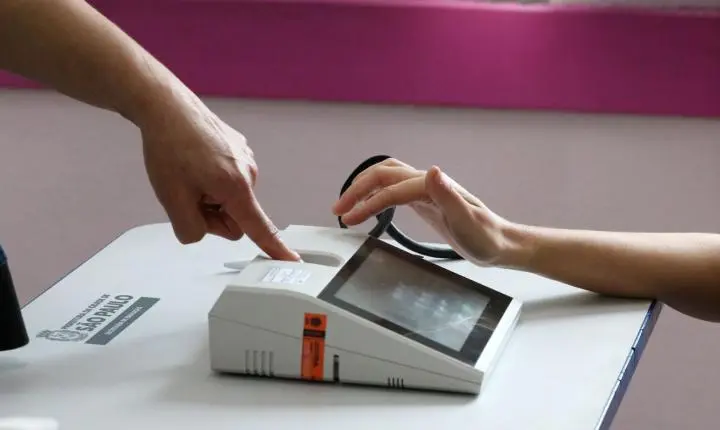 Eleitor sem biometria pode votar no segundo turno das eleições