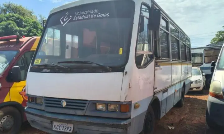 Estado vai leiloar 143 veículos no próximo dia 20
