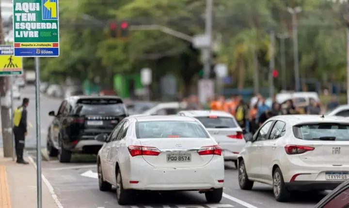 Goiânia implanta primeira esquerda livre e estuda ampliar modelo para outros cruzamentos