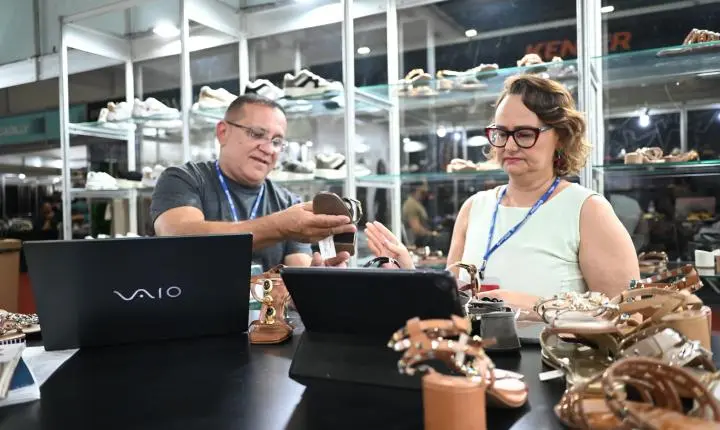 Goiás tem alta de 13% na abertura de empresas em abril