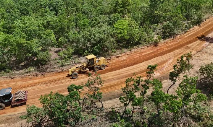 Governo amplia ações de suporte à infraestrutura municipal no Sudoeste do estado