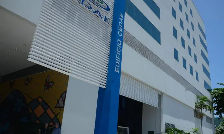 Governo do RJ aponta desvios na Cedae Saúde que somam R$ 400 milhões