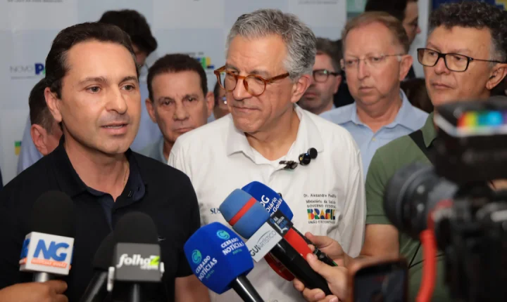 HMAP é o hospital que mais realiza cirurgias eletivas no Brasil”, diz ministro Padilha, ao lado do prefeito Vilela, ao assinar ordem de serviço de duas policlínicas em Aparecida