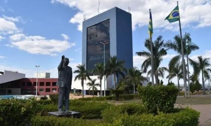 Mabel decreta ponto facultativo na sexta, 20 de março