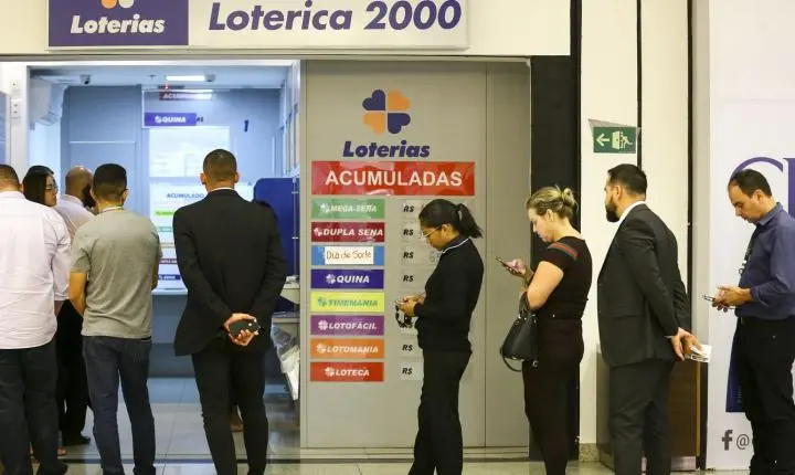 Prêmio da Mega-Sena chega a R$ 112 milhões e será sorteado neste domingo