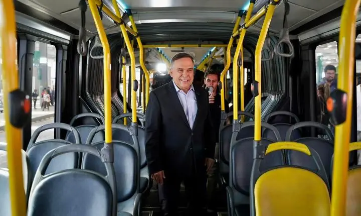 “Metronizar é fazer o ônibus andar mais rápido, com mais previsibilidade e menos paradas”, diz Mabel