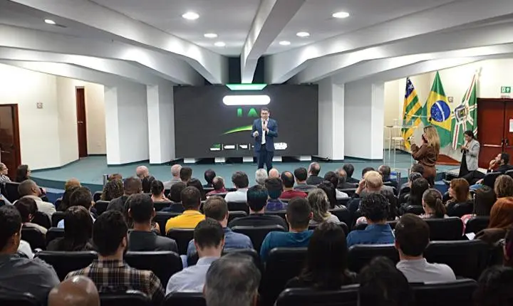 Parceria entre Goiás e Google busca tornar serviços públicos mais ágeis com uso de IA