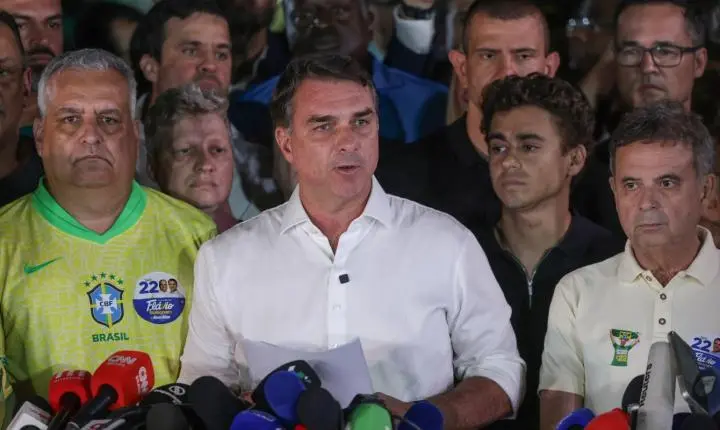 PF apura a fuga de Flávio Bolsonaro após descumprimento de ordem do STF