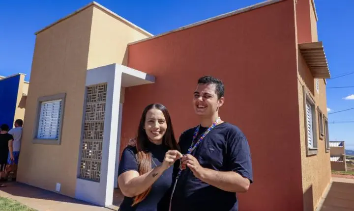Programa Casas a Custo Zero beneficia 36 famílias em Santa Rita do Novo Destino