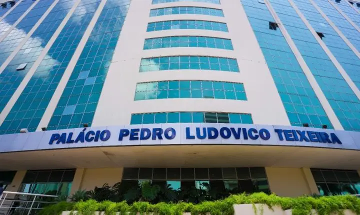 Salário dos servidores de Goiás será pago na segunda-feira