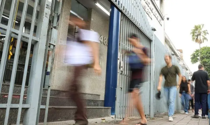 Prazo para escolher idioma no Enem 2026 termina neste domingo